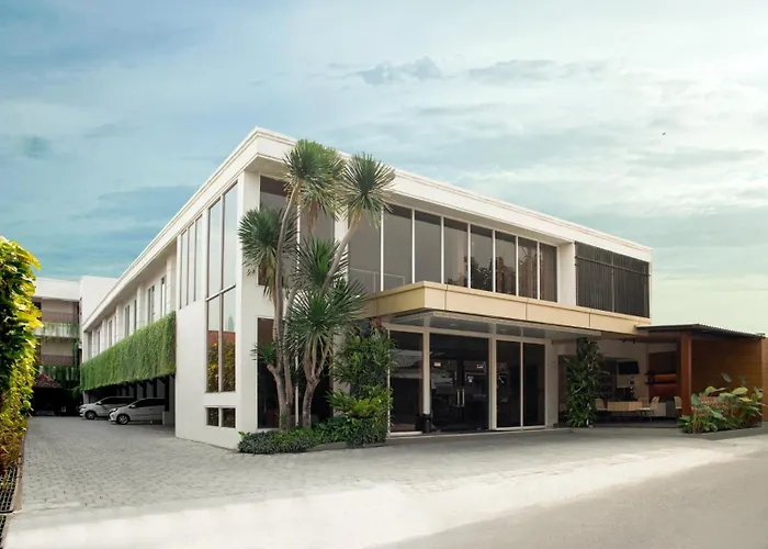 Aveon Express Hotel By Daphna International